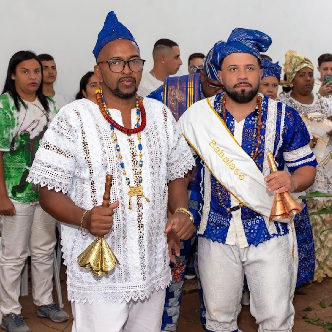 Babalorixá e Babalaṣẹ em celebração