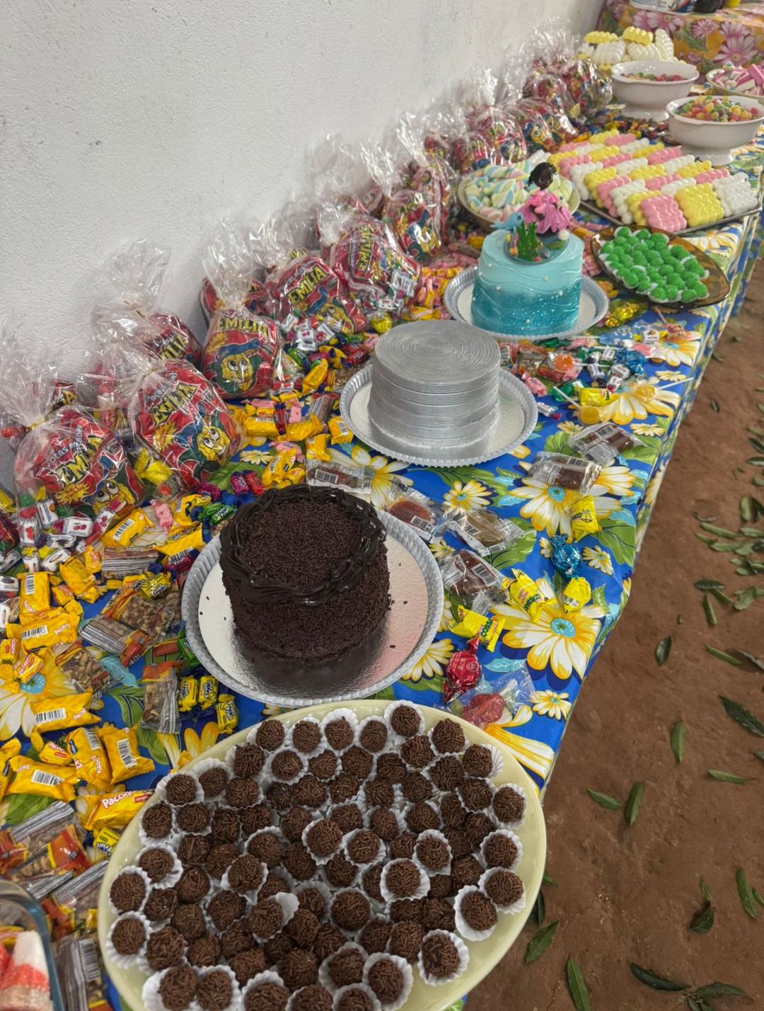 Doces preparados para doação